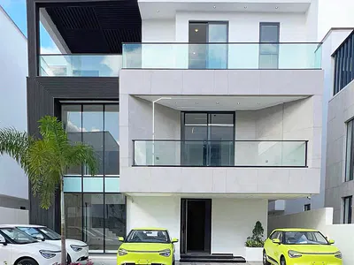 6 Bedroom Fully Detached Duplex — Lekki Phase 1, Lekki, Lagos