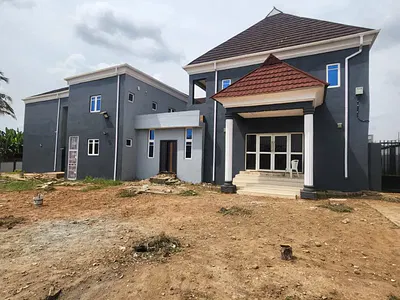 Newly Built 17 Classrooms School Building — Odo Ona Kekere Area, Ibadan, Oyo