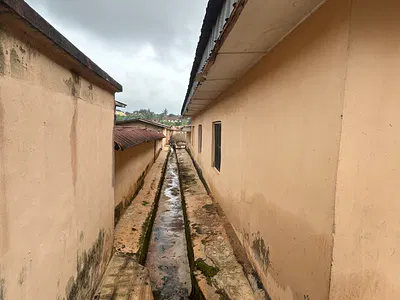 8-Bedroom Gated House — PD 117 Isale General Street, Ilesa West, Osun