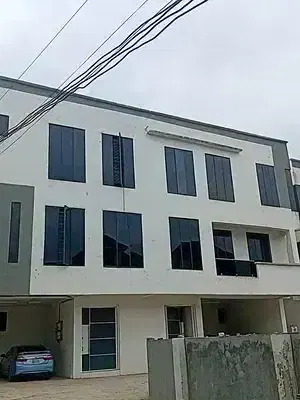 Spacious 4 Bedroom Terrace Duplex with BQ — Ikeja GRA, Ikeja, Lagos