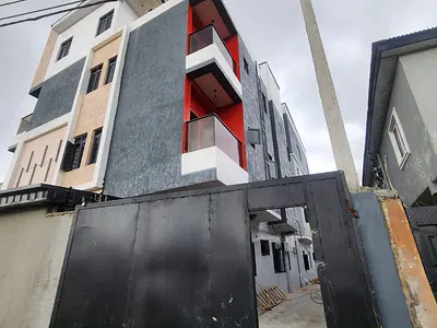 1 Bedroom Apartment — Gasper Street, Off Cole Street via Ogunlana Drive, Surulere, Lagos