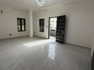 Luxury 3 Bedroom Apartment — Guzape District, Abuja