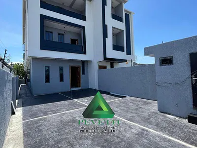 4 Bedroom Semi-Detached Duplex — Lekki Phase 1, Lekki, Lagos