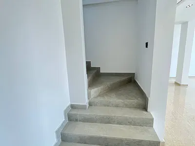 5 Bedroom Fully Detached House with BQ and En-Suite Bedrooms — Lekki, Lagos