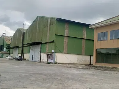 Industrial Warehouse Complex on 238acres with C of O — Lagos-Ibadan Expressway, Magboro, Ogun