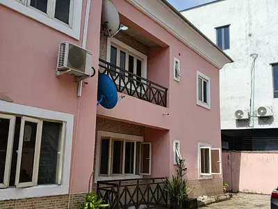 Newly Renovated Spacious 3-Bedroom Flat — Lekki, Lagos