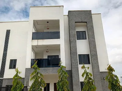 Distinguished 5-Bedroom Apartment — Kaura, Abuja