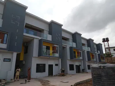 4 Bedroom Terraced Duplex with BQ — Alalubosa Main GRA, Alalubosa, Ibadan, Oyo