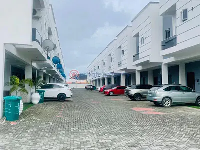 4 Bedroom Terrace Duplex Apartment with 2 Living Rooms — Lagos Business School, Ajah, Lagos