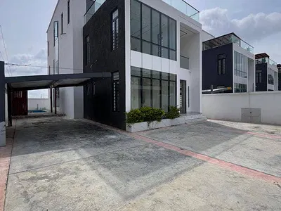 5 Bedroom Fully Detached Duplex — Lekki Phase 1, Lekki, Lagos