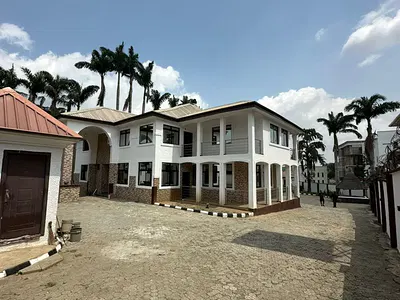 5 Bedroom Detached House — Maitama District, Abuja
