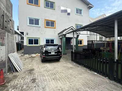 7 Bedroom Detached House — Osapa, Lekki, Lagos