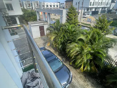 Big Fine Premium 2bed Upstairs Going Unfurnished or Furnished — Lekki, Lagos