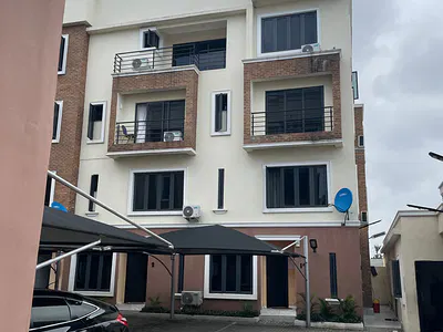4 Bedroom Terraced Duplex — Lekki Phase 1, Lekki, Lagos