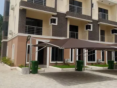 4 Bedroom House with 1 Bedroom BQ — Ikoyi, Lagos