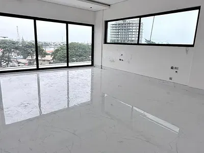 4 Bedroom Flat with 2 BQ — Ikoyi, Lagos