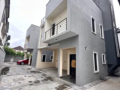Large 4 Bedroom House — Lekki, Lagos