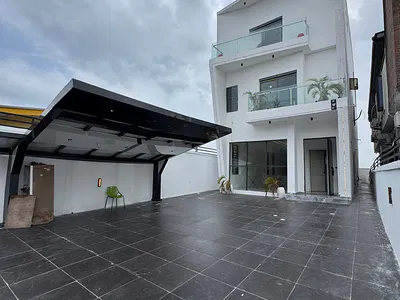Brand New 5 Bedroom Detached House + BQ, Swimming Pool, Cinema — Chevron Alternative, Lekki Expressway, Lekki, Lagos