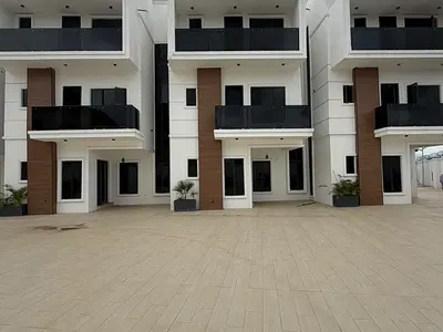 Brand New Luxurious 5 Bedroom Terrace Duplex with BQ — Wuse Zones (Tarred Rd) 0, Wuse, Abuja