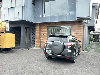 Shop Space — Lekki Phase 1, Lekki, Lagos