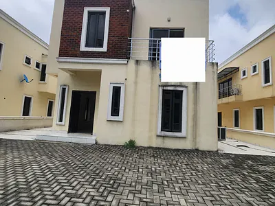 5 Bedroom Fully Detached Duplex with BQ — Hampton Lake Estate, Lekki, Lagos
