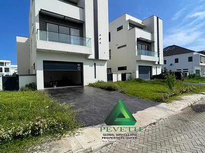 Luxury 5 Bedroom Fully Detached Duplex with BQ — VGC, Lekki, Lagos