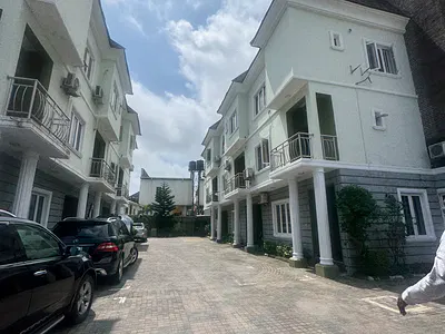 Well Maintained, Spacious One Room Self Contain — Lekki, Lagos