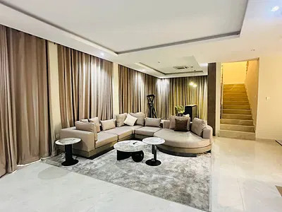 Well Furnished 4 Bedroom Penthouse — Ikoyi, Lagos