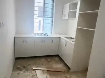 Modern Upstairs Mini Flat with Open Plan Kitchen and 2 Bathrooms. — Lekki, Lagos