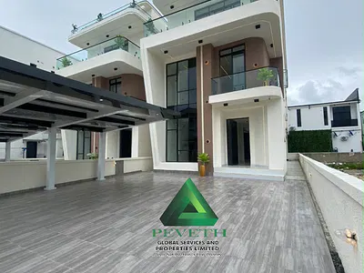 Luxury 5 Bedroom Fully Detached Duplex + BQ, Cinema, Pool — Chevron Toll Gate, Lekki, Lagos