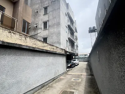 3 Bedroom Apartment with BQ — Victoria Island (VI), Lagos
