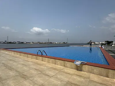 Waterfront 1 Bedroom Flat — Admiralty, Lekki Phase 1, Lekki, Lagos