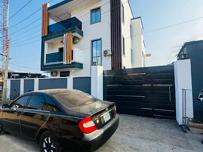 Lovely Furnished 5 Bedroom Detached Duplex with Inverter — Ikotun, Lagos