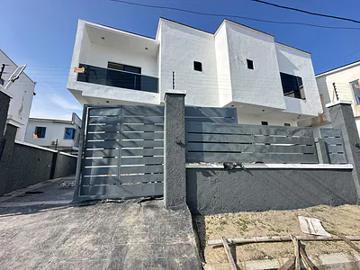 Lovely 4bedroom Semi Detached Duplex +BQ — Lekki, Lagos