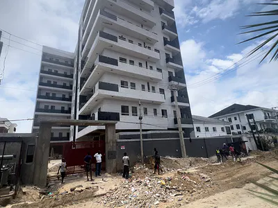 3 Bedroom Apartment with Elevator and BQ — Victoria Island (VI), Lagos