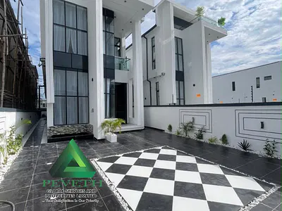 Luxury 5 Bedroom Fully Detached Duplex + Gym, Pool, Gym — Ikota, Lekki, Lagos