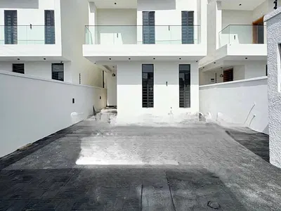 5 Bedroom House with BQ — Lekki, Lagos