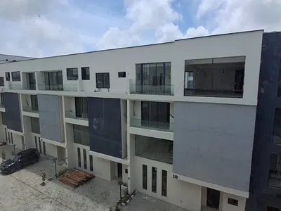 4 Bedroom Penthouse with BQ & Elevator — Lekki, Lagos