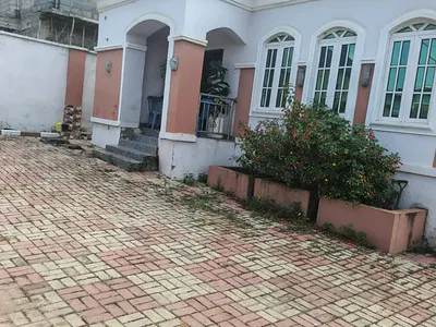 4 Bedroom Detached Bungalow with BQ — Arapaja Estate, Ibadan, Oyo
