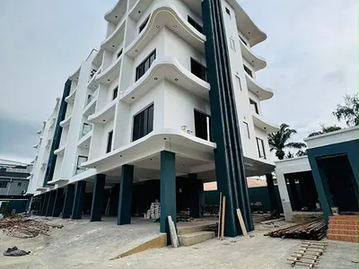 Stylishly Built 3 Bedroom Apartment with BQ, Elevator and Pool — Ikeja GRA, Ikeja, Lagos