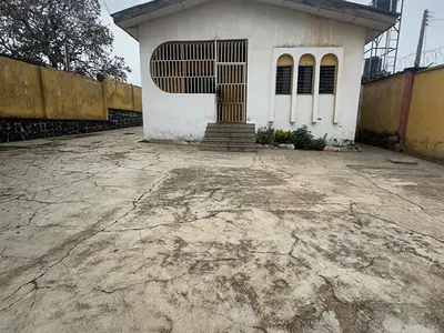 540SQM Residential Land with Bungalow — Ikolaba Estate, Ibadan, Oyo