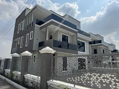 4-Bedroom Detached Duplex with BQ and Pool — Ibadan, Oyo
