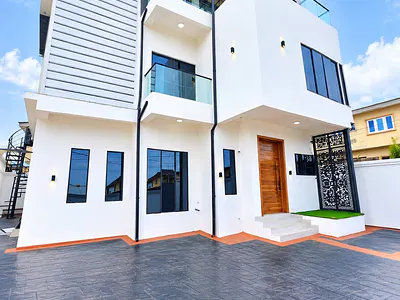 5 Bedroom Fully Detached House with Gym — Ikeja, Lagos