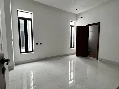Classy 5 Bedroom Fully Detached with Pool & BQ — Lekki, Lagos