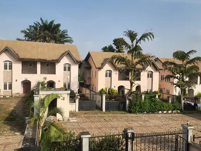 Commercial Building of 16-Room Hotel and 4-Bedroom Duplexes — Jericho GRA, Ibadan, Oyo
