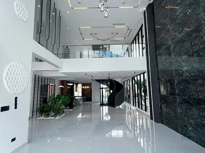 Luxury 5 Bedroom Detached Duplex, Cinema, Elevator, Pool, Salon, Office — Lekki, Lagos