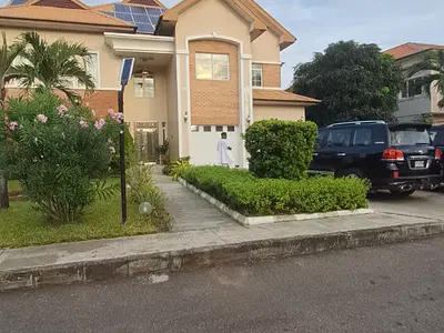 5 Bedroom Detached Duplex with Penthouse — Lekki, Lagos