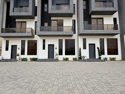 4 Bedroom Terraced Duplex — Jahi, Abuja
