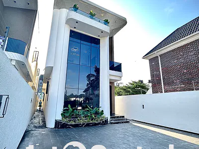 5-Bedroom Fully Detached Duplex with BQ — Lekki, Lagos