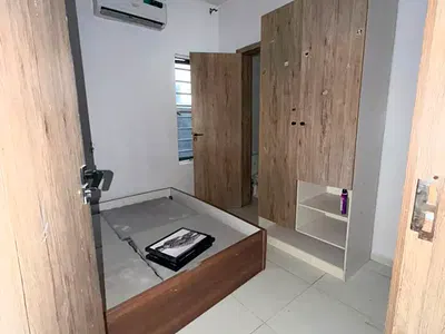 Semi Master Room, Furnished — Lekki, Lagos